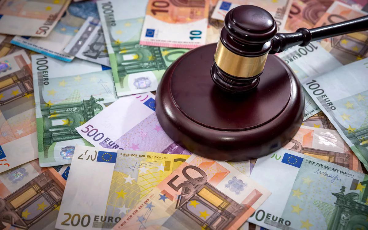 ИСК НА МИЛЛИОН РУБЛЕЙ, А В ИТОГЕ УБЫТКИ ПОТРЕБИТЕЛЯ НА 20000